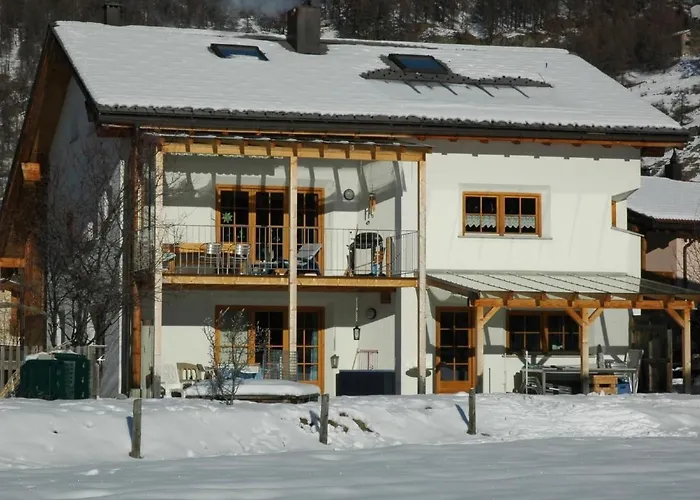 Appartement Gemuetliche Im Gruenen By Interhome