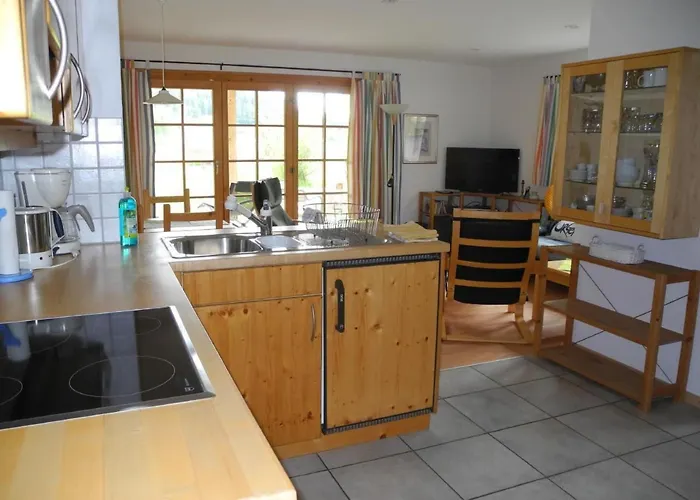 Gemuetliche Im Gruenen By Interhome Appartement