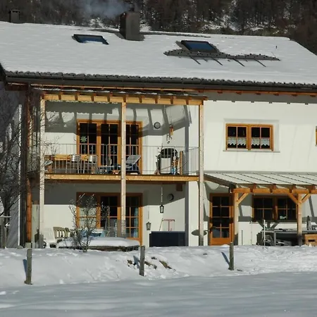 Apartamento Gemuetliche Im Gruenen By Interhome